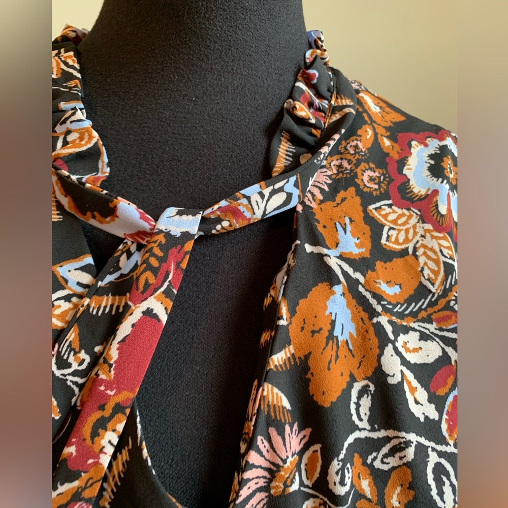 Massini floral dress - Picture 2 of 12